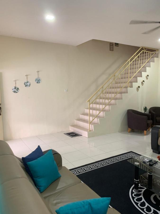 ZillQayyim Homestay Seri Iskandar Dış mekan fotoğraf